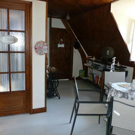 Les Alicourts Guest House Annebault Eksteriør bilde